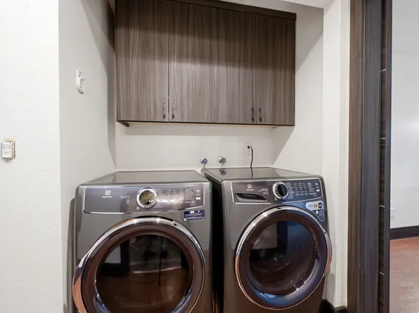 1670 Bellevue St SE, Salem, OR 97301