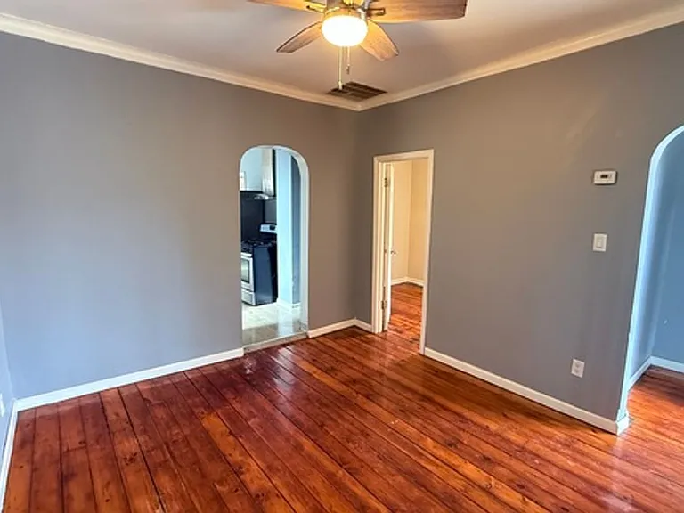 8224 S Muskegon Ave — Photo 3