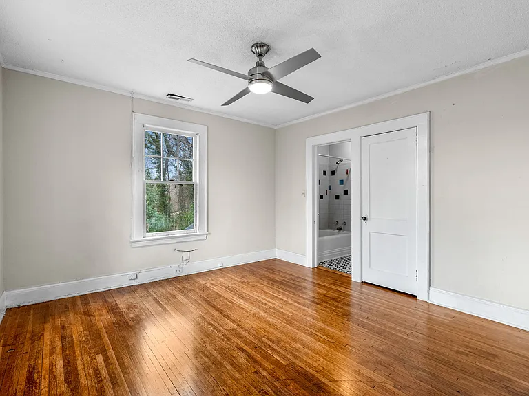 444 Walnut Ave #A — Photo 8