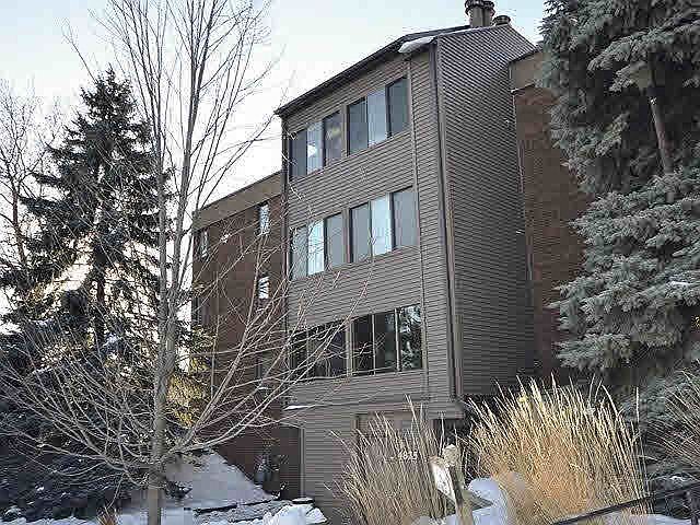 1st image of 4825 Babcock Trail