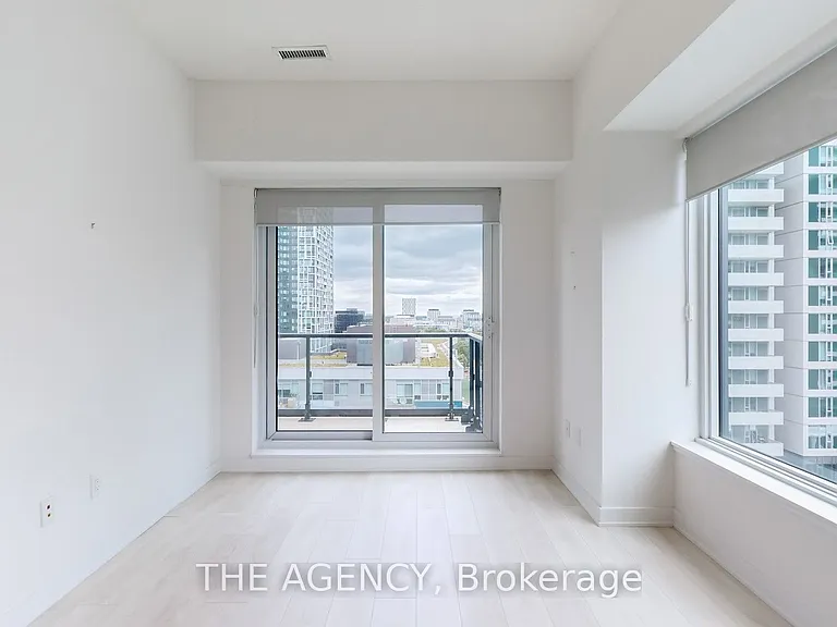 35 Tubman Ave #Penthouse 1115 — Photo 12