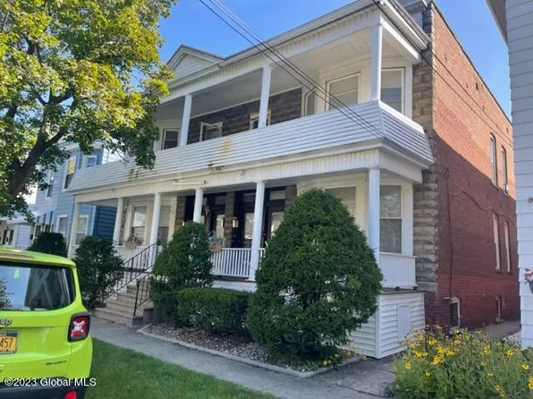 1806 /08 6th Avenue, Watervliet, NY 12189