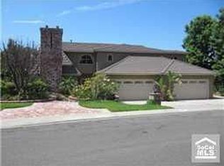 7405 E Hummingbird Cir, Anaheim, CA 92808
