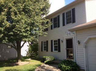 798 Sky Ridge Dr, Madison, WI 53719