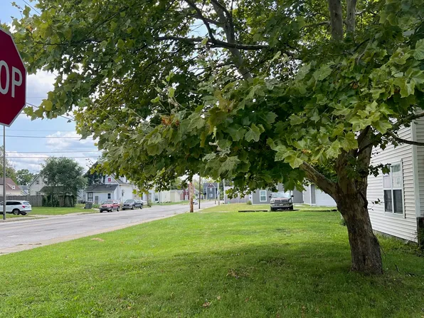 1101 W 28th St, Indianapolis, IN 46208