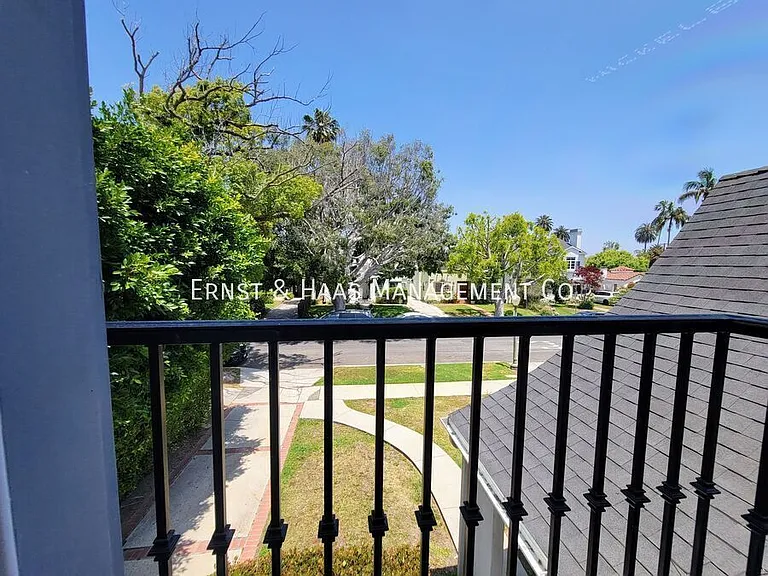 2227 Camden Ave — Photo 38