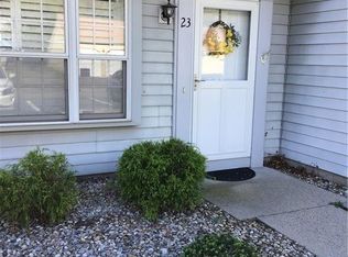 23 Founders Vlg #23, Clinton, CT 06413