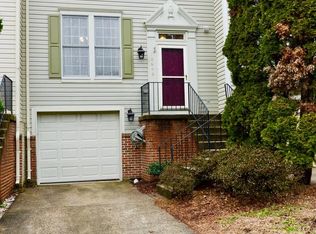 10698 Winfield Loop, Manassas, VA 20109