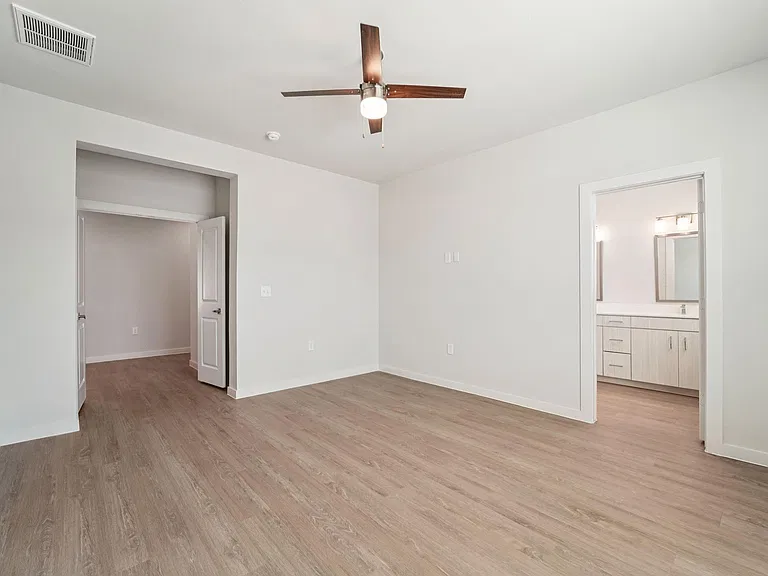 7415 Leighton Meadow Ln — Photo 30