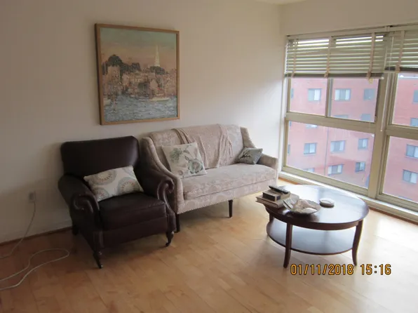 4970 Battery Ln APT 609, Bethesda, MD 20814