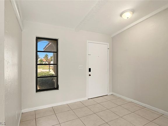 4th image of 2216 SE 15th Ter