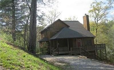 1st image of 32 Wildwind Ln