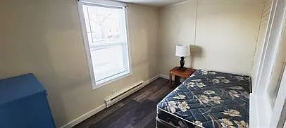 Gem Lake - 217 6th Avenue Northwest — Photo 4