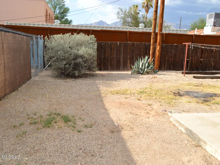 3865 E Glenn St — Photo 20