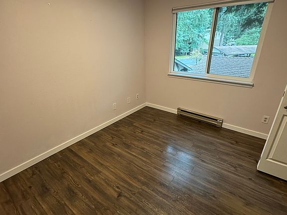 5th image of 12904 126th Ct NE APT J203