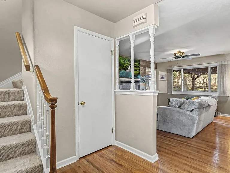 19 Dale Pl — Photo 3