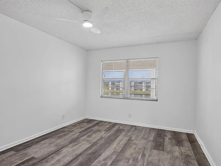 3045 Cornwall Dr #C — Photo 13