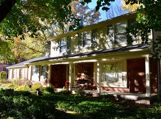 33876 Hunters Pointe Rd, Farmington Hills, MI 48331