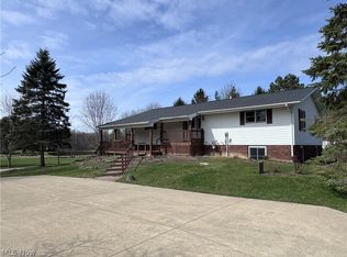 12942 Ravenna Rd, Chardon, OH 44024