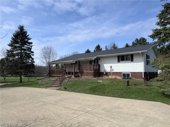 12942 Ravenna Rd, Chardon, OH 44024