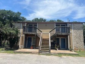 501 Hedgewood Dr, Georgetown, TX