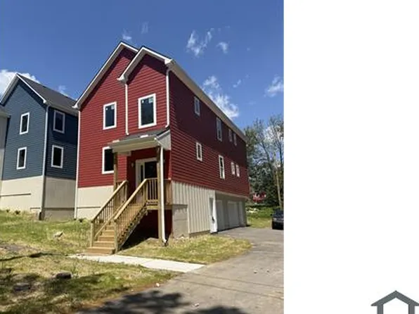 1034 Oakland Ave, Kansas City, KS 66102