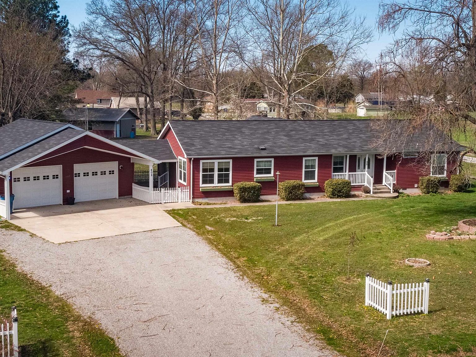 408 E Benedict St, Valier, IL 62891 Zillow