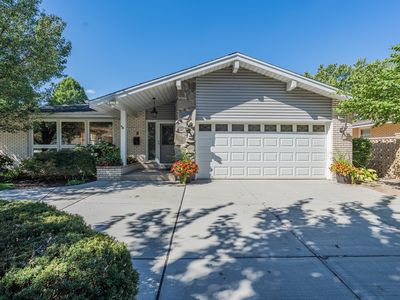 9704 S Kolmar Ave, Oak Lawn, IL, 60453