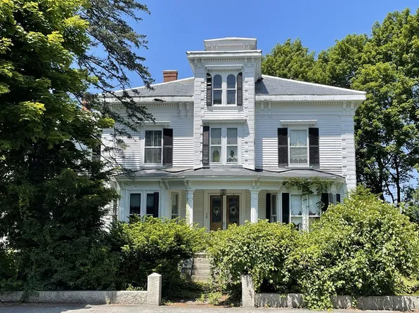30 Main St, Westford, MA 01886