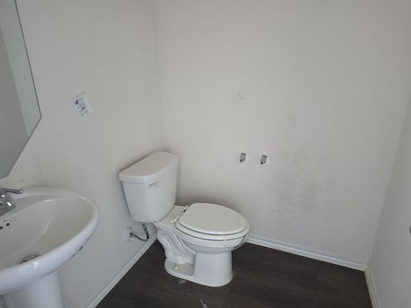 5th image of 2160 Ocelot St