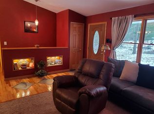 4420 Duck Creek Ln, Whitehall, MI 49461