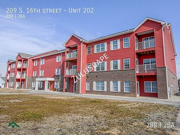 3rd image of 209 S 16th St Unit 202