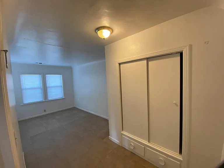 307 C St — Photo 12