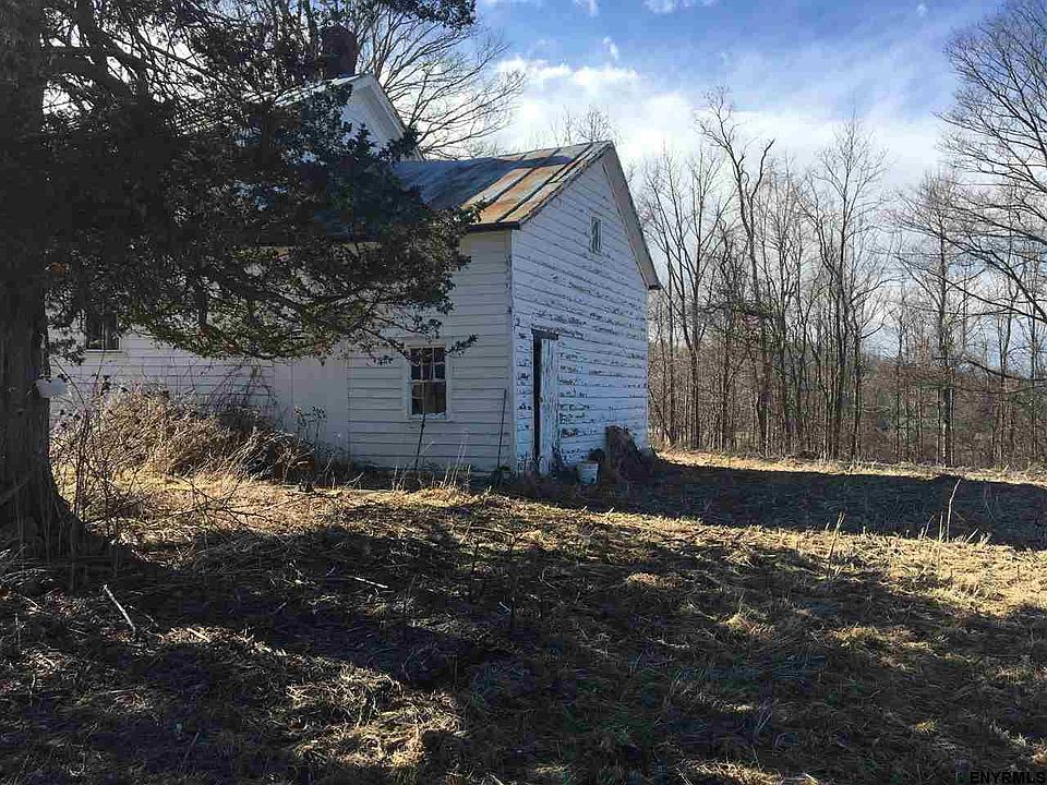 2nd image of 1451 Rickard Hill Rd