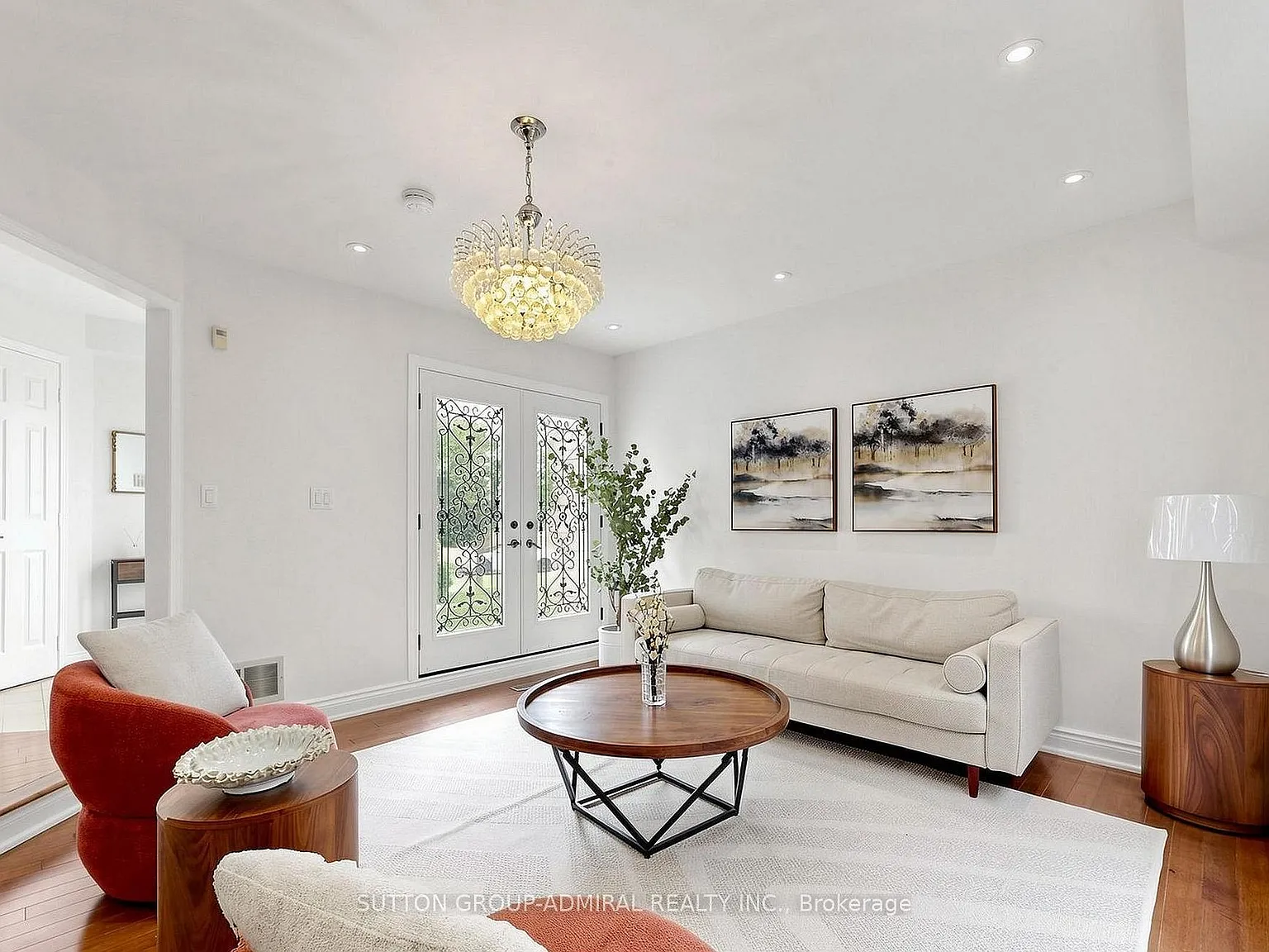 4 bed, $4,200 — Photo 4