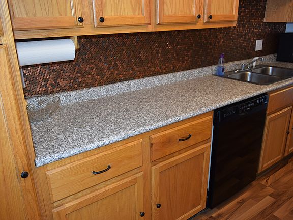 5th image of 1328 Marion Ave