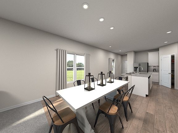 Enjoy family dinner in The Sierra dining room.