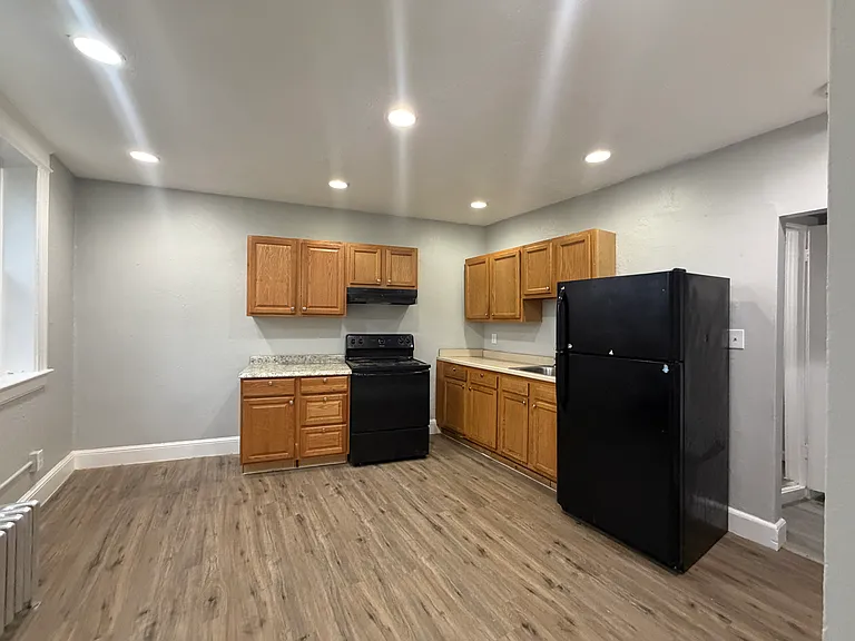 Tower View Apartments — Photo 4