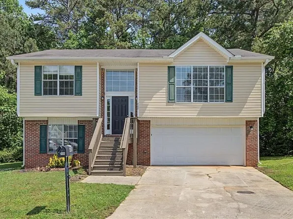 488 Barclay Ct, Stone Mountain, GA 30083