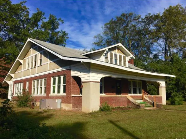 313 S 10th St, Arkadelphia, AR 71923