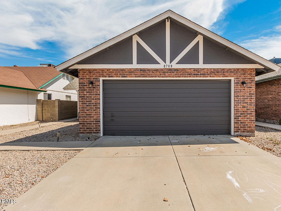 1st image of 8709 W GREENBRIAN Drive