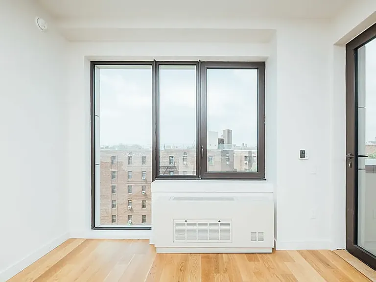 1801 Ocean Ave #8B — Photo 6