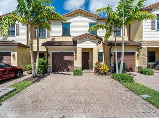 4645 Caspian Way, Davie, FL 33314