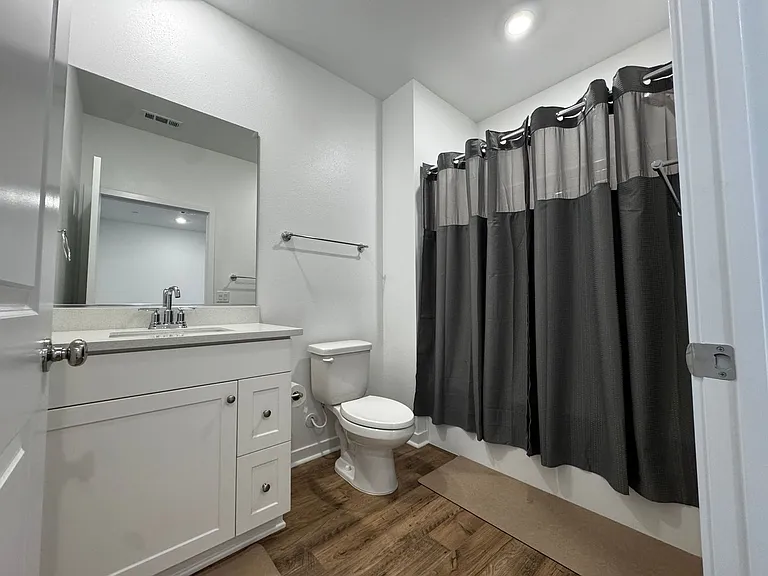 33221 Opal Glass Dr — Photo 22