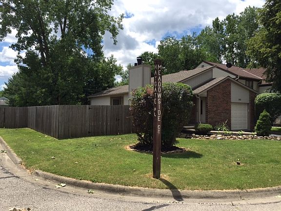5th image of 343 Meadowside Ct