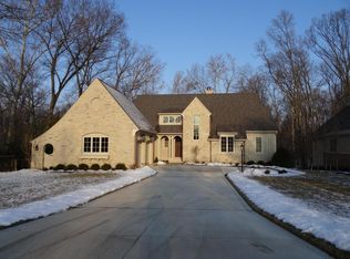 2730 Edington Rd, Upper Arlington, OH 43221