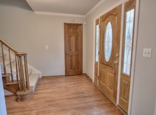 125 Glenclairn Ct, Roswell, GA 30076