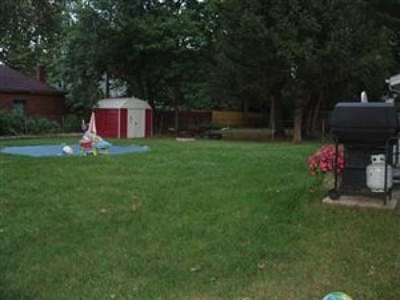 2nd image of 115 Lakehurst Dr
