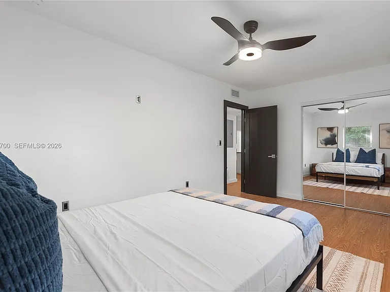 1428 NE 153rd Ter — Photo 15