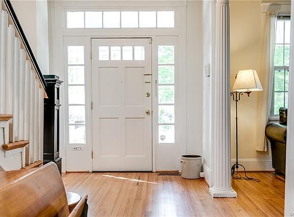4th image of 713 N 35th St